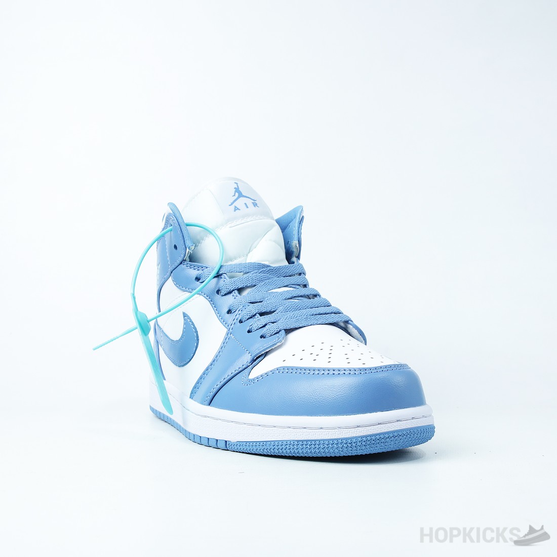 Aj1 mid top unc